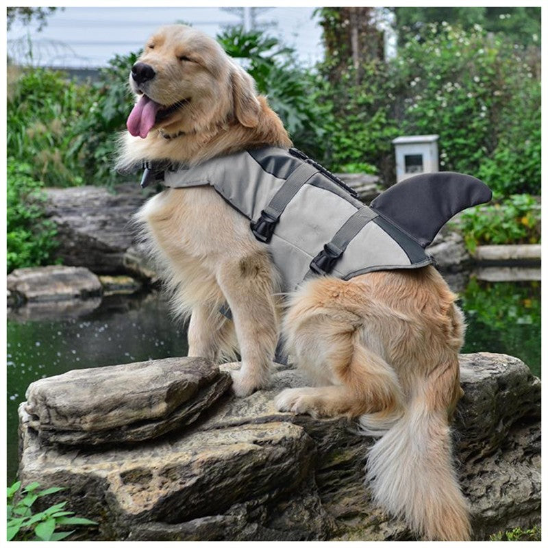 Enhance Your Dog's Summer Adventures with Our Pet Life Jacket