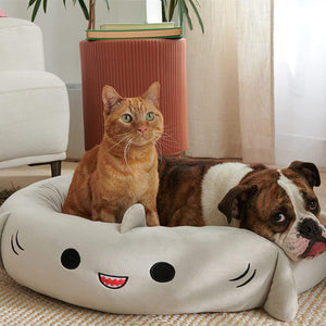 The Ultimate Comfort for Your Furry Friends: Super Soft Plush Four Seasons Pet Bed